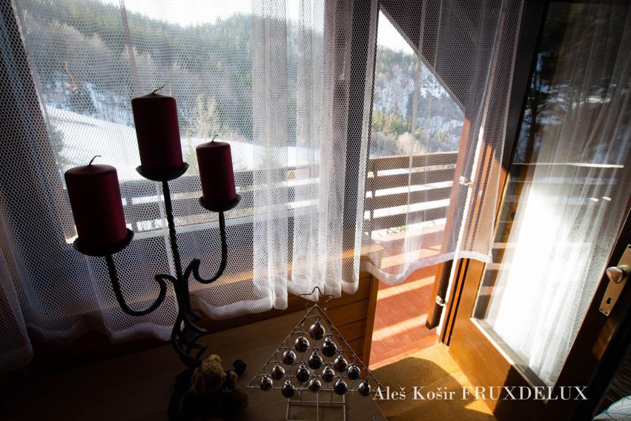 Вілла Pet & Family Friendly House Viktorija - House Near Golica With Triglav View Єсеніце Екстер'єр фото