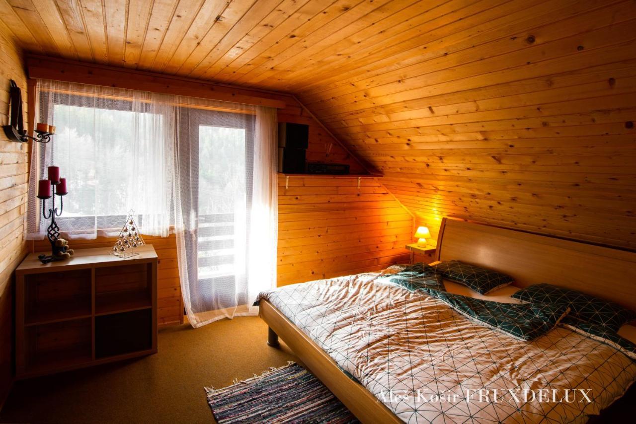 Вілла Pet & Family Friendly House Viktorija - House Near Golica With Triglav View Єсеніце Екстер'єр фото